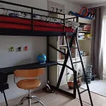 Spacious Apartment Near Canal Saint Martin
