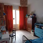 Spacious Apartment Near Canal Saint Martin