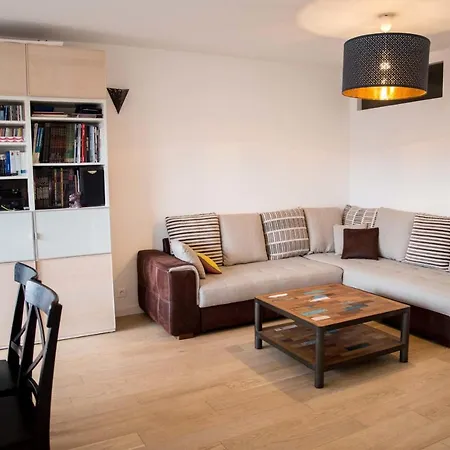 Spacious Near Canal Saint Martin